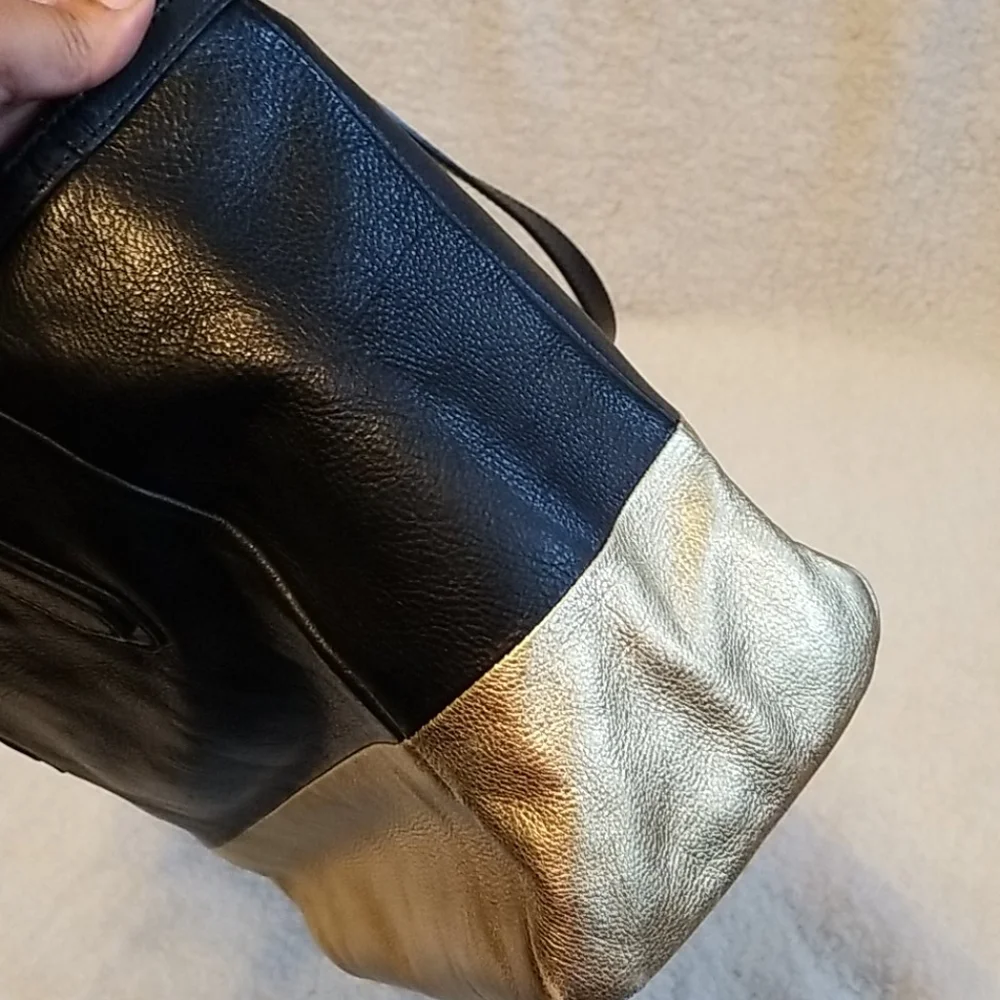 FOSSIL Sydney Metallic Shopper NWT - Picture 6 of 11